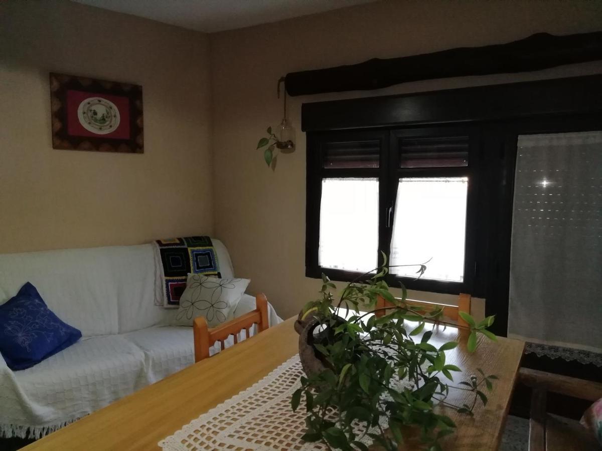 Casa Rural Abuela Maxi Riolobos Luaran gambar